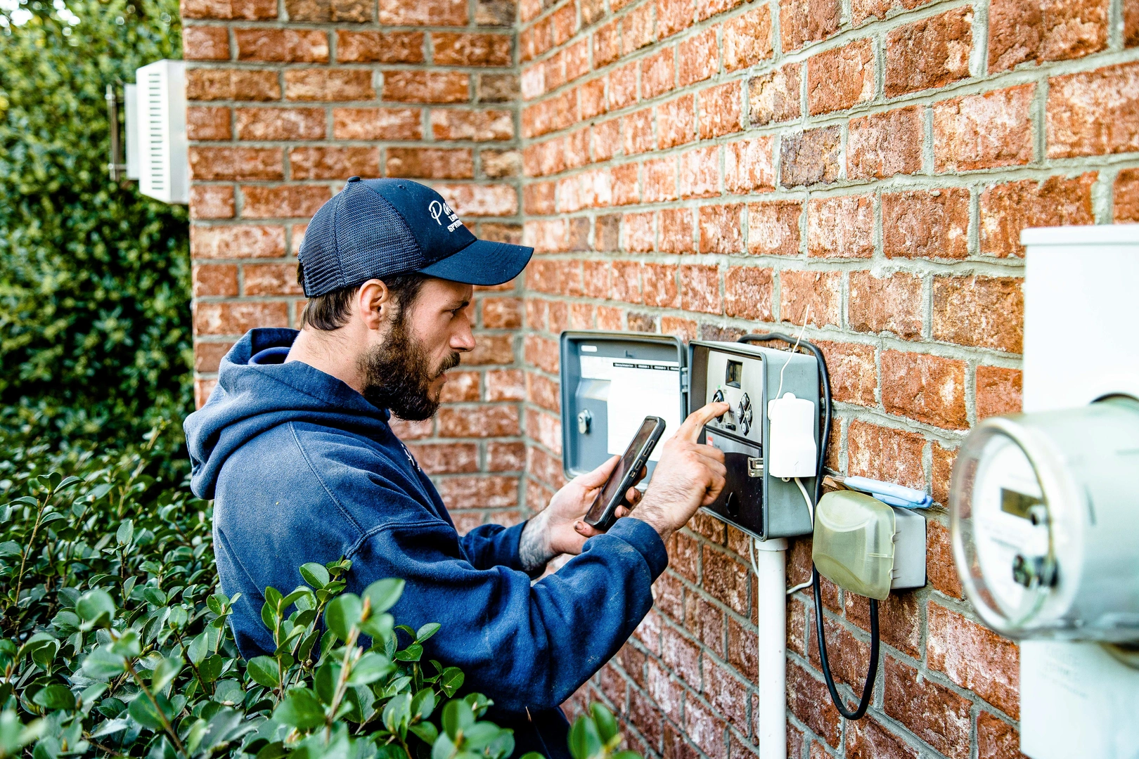Smart irrigation controller