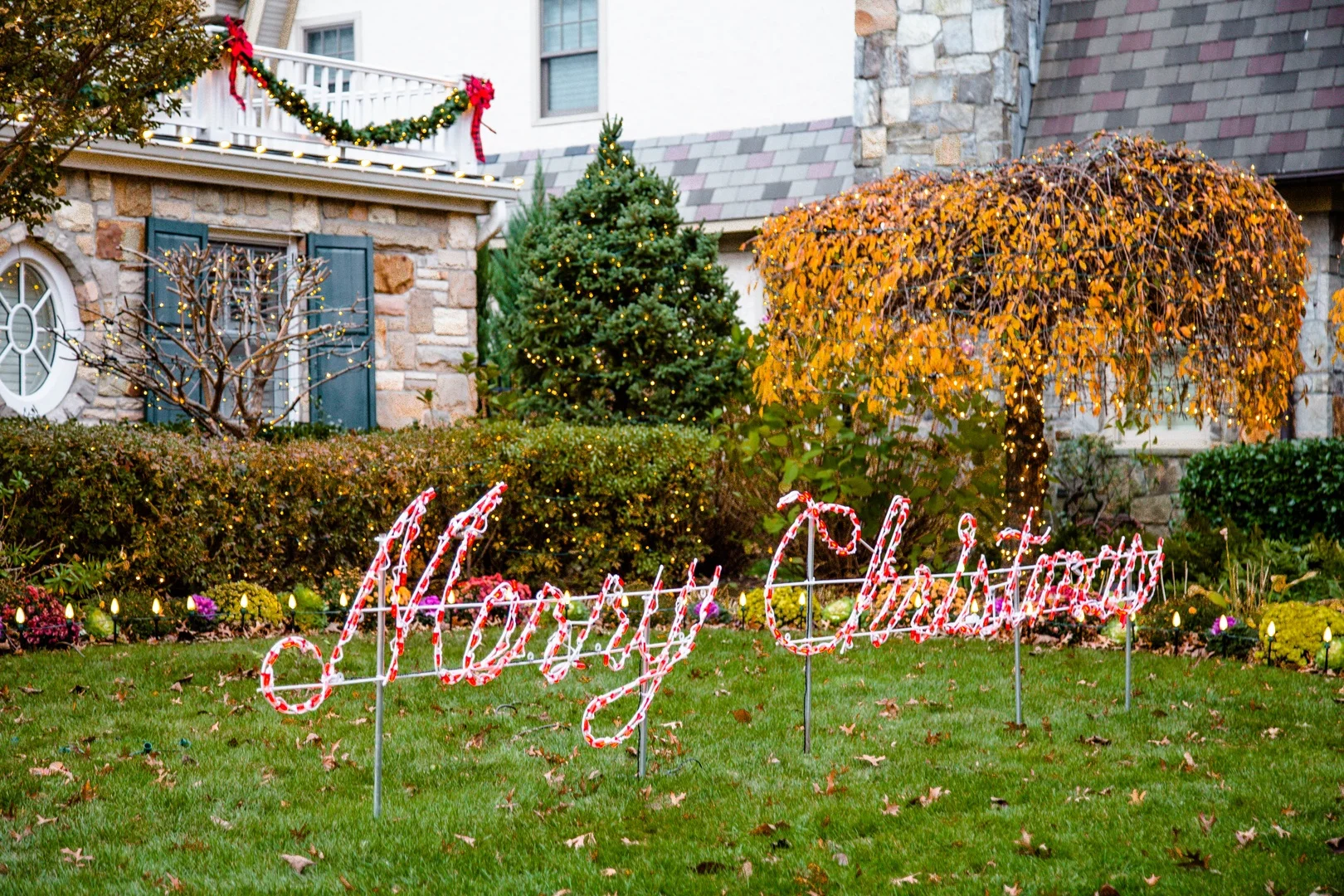 Holiday lighting installed by Pacific Lawn Sprinklers